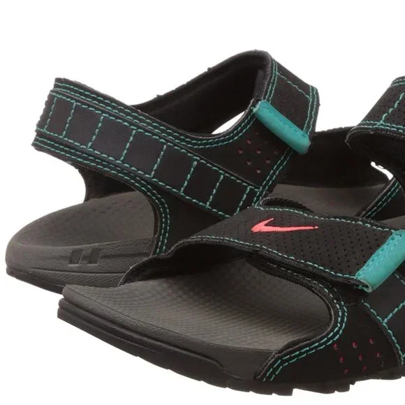 Nike ACG | Shoes | Iso In Search Of Nike Acg Rayong 2  display picture 1